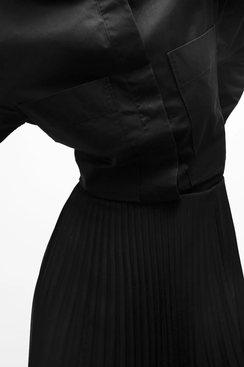 PLEATED LUCID BLACK SET SKIRT